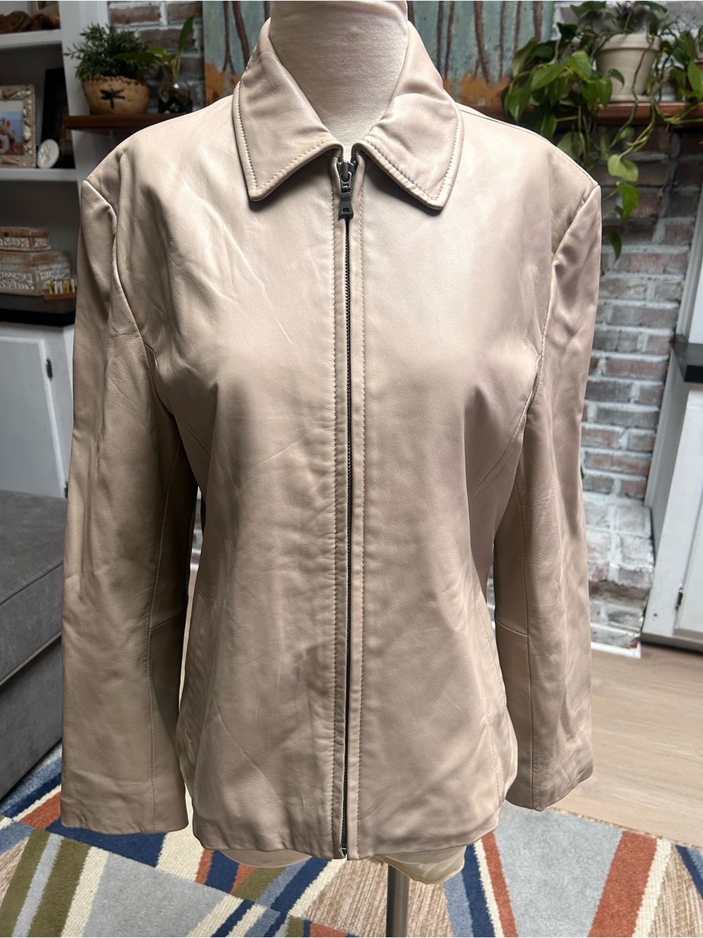 TIBOR Leathers Women’s Leather Jacket Beige Size Large Full Zip Pockets